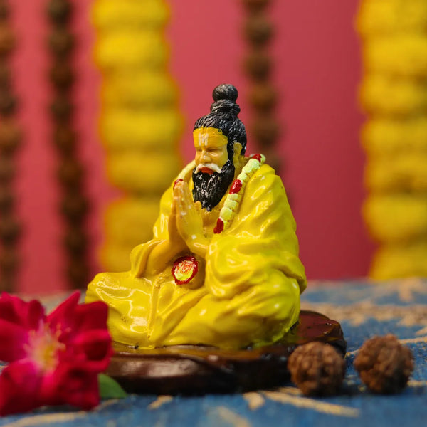 Namoh Premanand Ji Maharaj Idol – In Namaskar Mudra