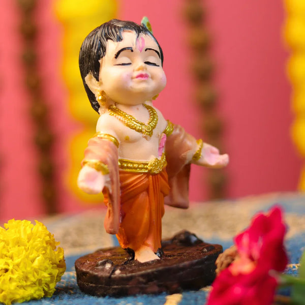 Bal Krishna Idol for Dashboard – Festive, Divine & Travel-Friendly
