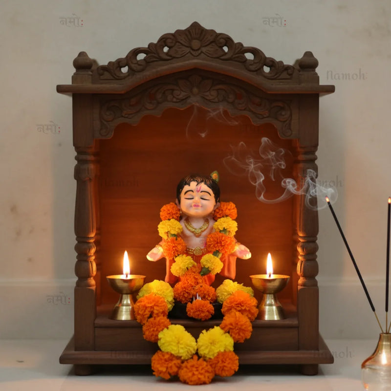 Bal Krishna Idol for Dashboard – Festive, Divine & Travel-Friendly